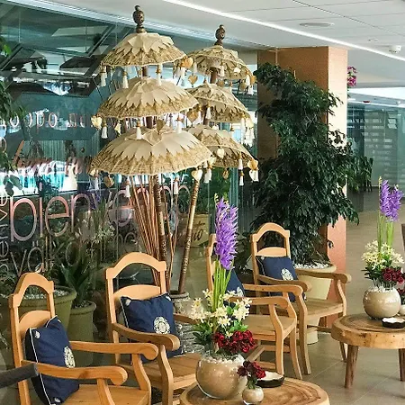 On Family Hotel 3*