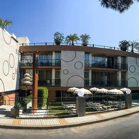 On Family Islantilla